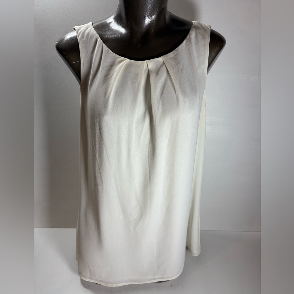Elegant Sleeveless White Blouse